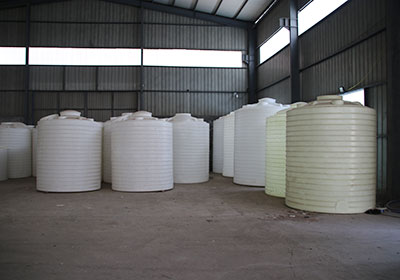 PE水箱生产车间